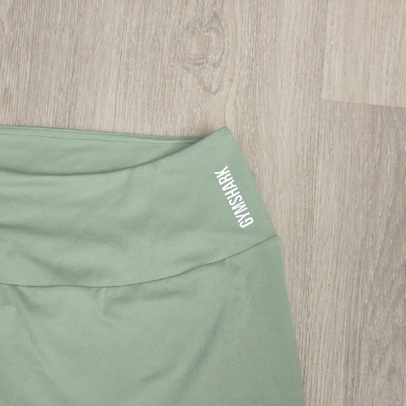 Gymshark Women Green Leggings - Picture 2 of 3
